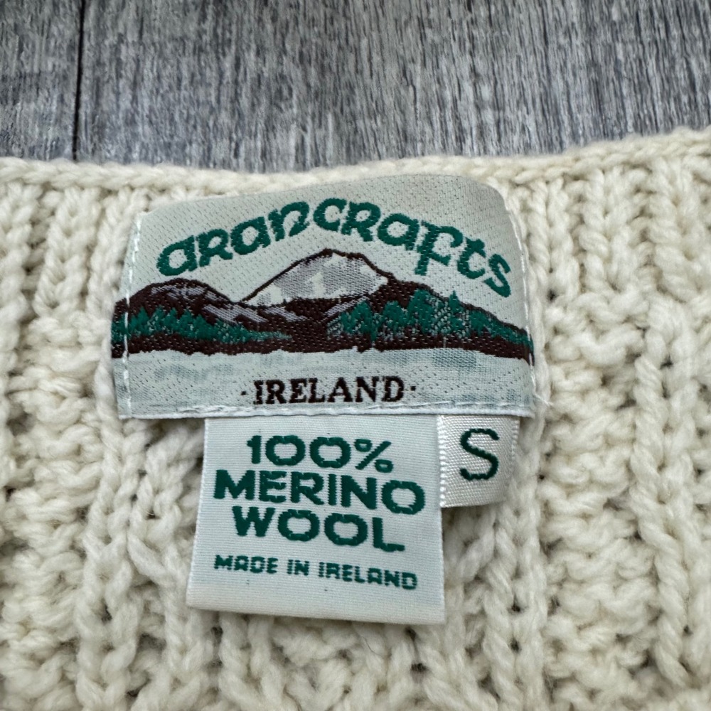 Aran Crafts Ireland 100% Merino Wool Cable Knit Cardigan Sweater Cream Sz S FLAW - Picture 4 of 6